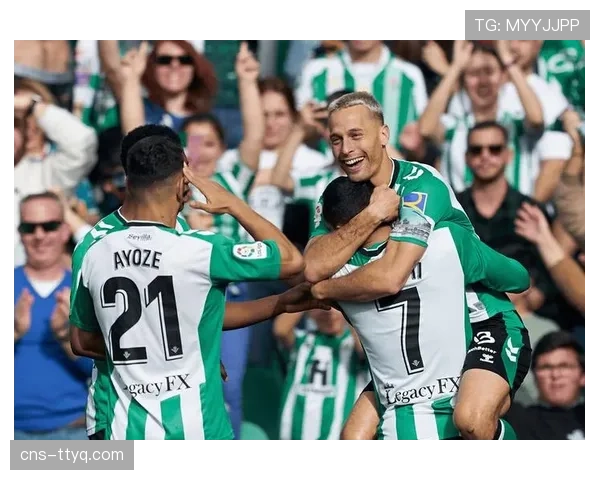 为吸引年轻观众，西甲官方App在比赛直播中推出“预测比分赢数字球衣”互动功能